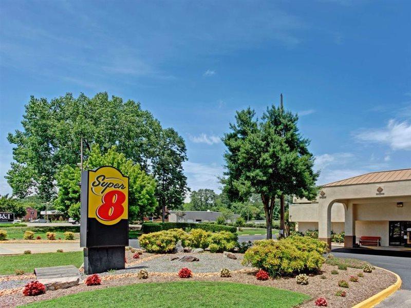Hotel Super 8 By Wyndham Williamsburg/Historic Area Exterior foto